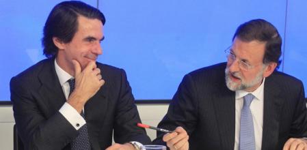 Aznar al lado de Rajoy en el comité ejecutivo del PP