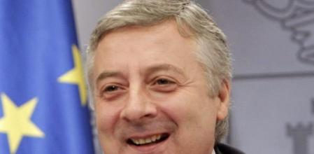 El exportavoz del Gobierno, José Blanco, durante la rueda de prensa que ofreció el pasado 16 de diciembre