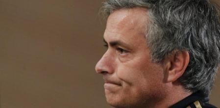 El entrenador portugués del Real Madrid, José Mourinho, durante la rueda de prensa que ofreció hoy en el estadio Santiago Bernabéu previa al encuentro que disputará su equipo mañana ante el Málaga en el partido correspondiente a la ida de los octavos de final de la Copa del Rey