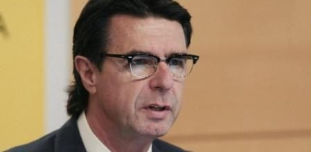 El ministro de Industria, Energía y Turismo, José Manuel Soria, en la rueda de prensa