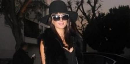 París Hilton, se pasa al moreno