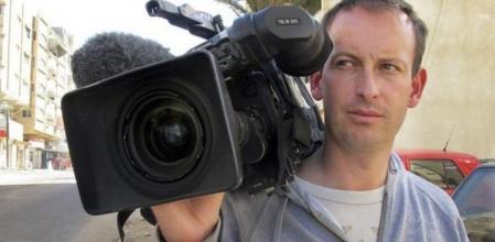 Imagen sin fechar facilitada por la cadena de televisión France 2 del cámara Gilles Jacquier, muerto en Homs, Siria, el día 11 de enero de 2012, mientras cubría una manifestación de apoyo al régimen