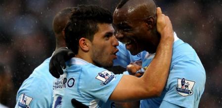 Balotelli provocó y marcó un penalti en el 95