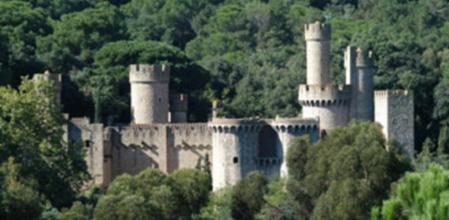 Panorámica del Castillo de Santa Florentina en Canet de Mar.