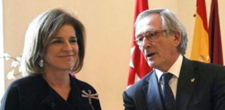 La alcaldesa de Madrid, Ana Botella, junto al alcalde de Barcelona, Xavier Trias
