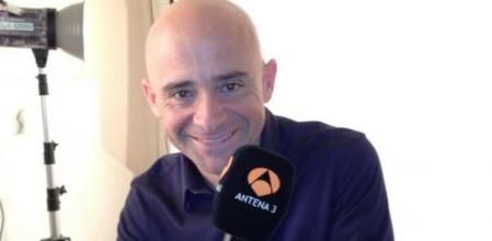 Antonio Lobato es la voz de la Fórmula Uno desde 2004