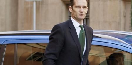 El duque de Palma, Iñaki Urdangarin, a su llegada a los juzgados de la capital balear donde declaró ante el juez José Castro