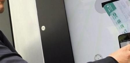 Una imagen de la 'smartquesina' desarrollada por Admira, Ficosa, Intel, JCDecaux y Telefónica