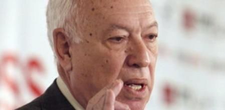 El ministro de Asuntos Exteriores, José Manuel García Margallo, durante la conferencia que ha pronunciado en los Desayunos de Europa Press. EFE/J.J.Guillen