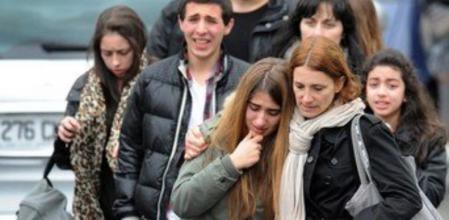 Familiares de los escolares del Instituto judío de Toulouse