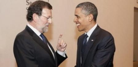 Foto cedida hoy, 27 de marzo de 2012, por la Presidencia del Gobierno del saludo entre el presidente del Ejecutivo español, Mariano Rajoy, y el mandatario estadounidense, Barack Obama, en Seúl, donde participan en la II Cumbre de Seguridad Nuclear. EFE/Fernando Calvo///SOLO USO EDITORIAL///