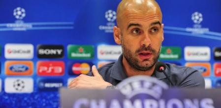 Josep Guardiola, durante la ruda de prensa previa al Barça - Milán