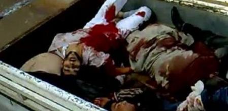 Cuerpos de supuestas víctimas de la represión del régimen sirio en Latmenah, al norte de Hama