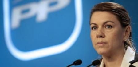 La secretaria general del PP, María Dolores de Cospedal, durante la rueda de prensa