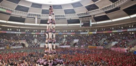 Aspecte espectacular de la Tarraco Arena Plaça en el darrer Concurs de Tarragona, la principal cita del calendari casteller