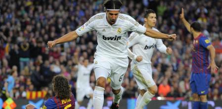 Khedira celebra su gol ante el Barça junto a Sergio Ramos