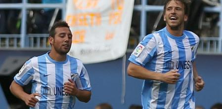 Camacho anotó un gran gol en la primera parte