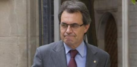 El presidente de la Generalitat de Catalunya, Artur Mas, a su llegada al Palau de la Generalitat, para participar en la reunión semanal del Govern.