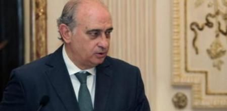 El ministro del Interior, Jorge Fernández Díaz, junto al presidente de Ceuta Juan Jesús Vivas