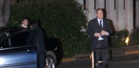 El presidente del Real Madrid, Florentino Pérez, llega al tanatorio donde descansa el cuerpo de su esposa, Mari Ángeles Sandoval