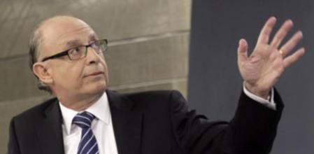 Archivo. El ministro de Hacienda y Administraciones Públicas, Cristóbal Montoro, durante una rueda de prensa tras una reunión del Consejo de Ministros.