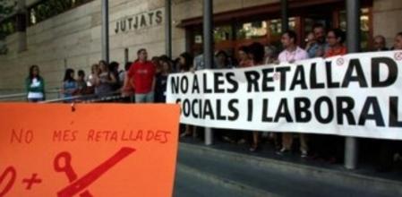 En Reus los funcionarios de Justicia también se han concentrado y quieren repetir las protestas cada miércoles