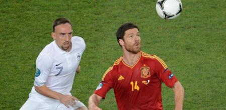 Xabi Alonso, durante el España-Francia de la Eurocopa 2012