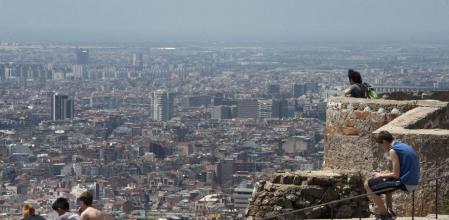 Panorámica desde el mirador del Turó de la Rovira en 2012, antes de las obras