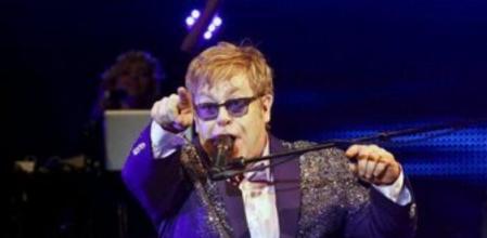 El cantante británico, Elton John