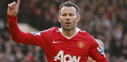 Ryan Giggs es el jugador con mejor palmarés del fútbol inglés con 12 Premier League, cinco Copas y dos Champions
