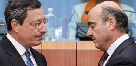 Draghi y Guindos, en la reunión del Eurogrupo.