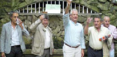 La Font Picant el día de su inauguración popular