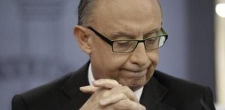 El ministro de Hacienda, Cristóbal Montoro, en una imagen de archiv