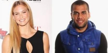 Bar Refaeli y Dani Alves, la nueva pareja del verano