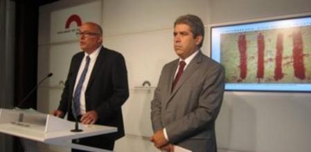 El portavoz del Govern y secretario general de la Presidencia, Francesc Homs, y el vicepresidente primero del Parlament, Lluís Maria Corominas.