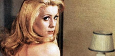 Fotograma de Belle de Jour, protagonizada por Catherine Deneuve y por la que el español Luis Buñuel obtuvo el Globo de Oro en el Festival de Cine de Venecia