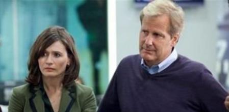 Un frame de la serie 'The Newsroom', de Aaron Sorkin, creador de la oscarizada 'La red social'
