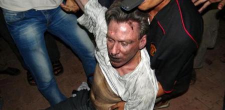 El embajador estadounidense en Libia tras el atentado.