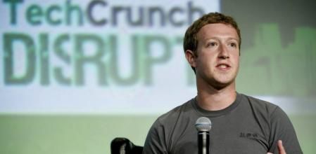 Mark Zuckerberg habló en TechCrunch Disrupt de la pobre marcha de Facebook en Bolsa