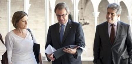 El president de la Generalitat, Artur Mas, la presidenta de la ANC, Carme Forcadell, y el portavoz del Govern, Francesc Homs.
