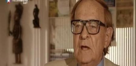 Ramón Tamames, catedrático de estructura económica, en un momento del reportaje 'Catalunya: independientes de la realidad', emitido esta noche en Telemadrid