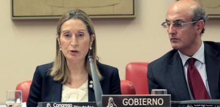 La ministra de Fomento española