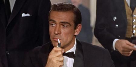 Fotograma de 'Dr. No', el primer filme de James Bond estrenado en Londres el 5 de octubre de 1962, basado en la novela de Ian Fleming