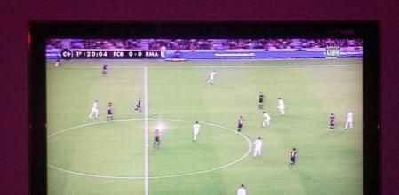 Viendo el clásico Barça-Madrid