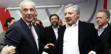 El candidato socialista a la Presidencia de la Xunta Pachi Vázquez, acompañado por el exministro de Fomento José Blanco.