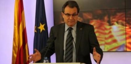 El candidato de CiU, Artur Mas, en rueda de premsa este viernes
