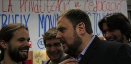 El candidato de ERC ha vuelto este lunes a las aulas en un acto electoral organizado por las JERC en la Facultad de Económicas de la UB.