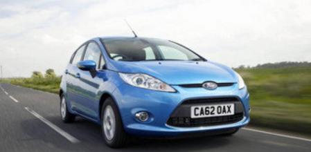 No es exagerado afirmar que tiene ciertos aires de Aston Martin. El frontal del nuevo Ford Fiesta es muy atractivo