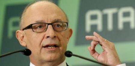 El ministro de Hacienda y Administraciones Públicas, Cristóbal Montoro, durante su intervención en el acto de entrega del premio Autónomo del año que otorga ATA.