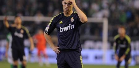 Cristiano Ronaldo muestra su desilusión en el campo tras perder ante el Betis